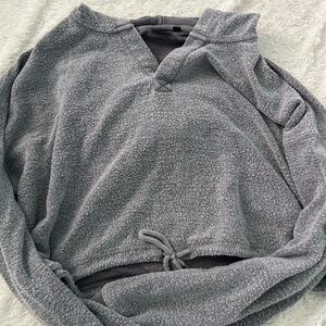cropped hoodie